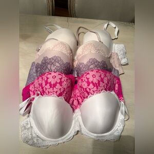 Victoria Secret bundle of 5 Bras size 36C Dream Angels